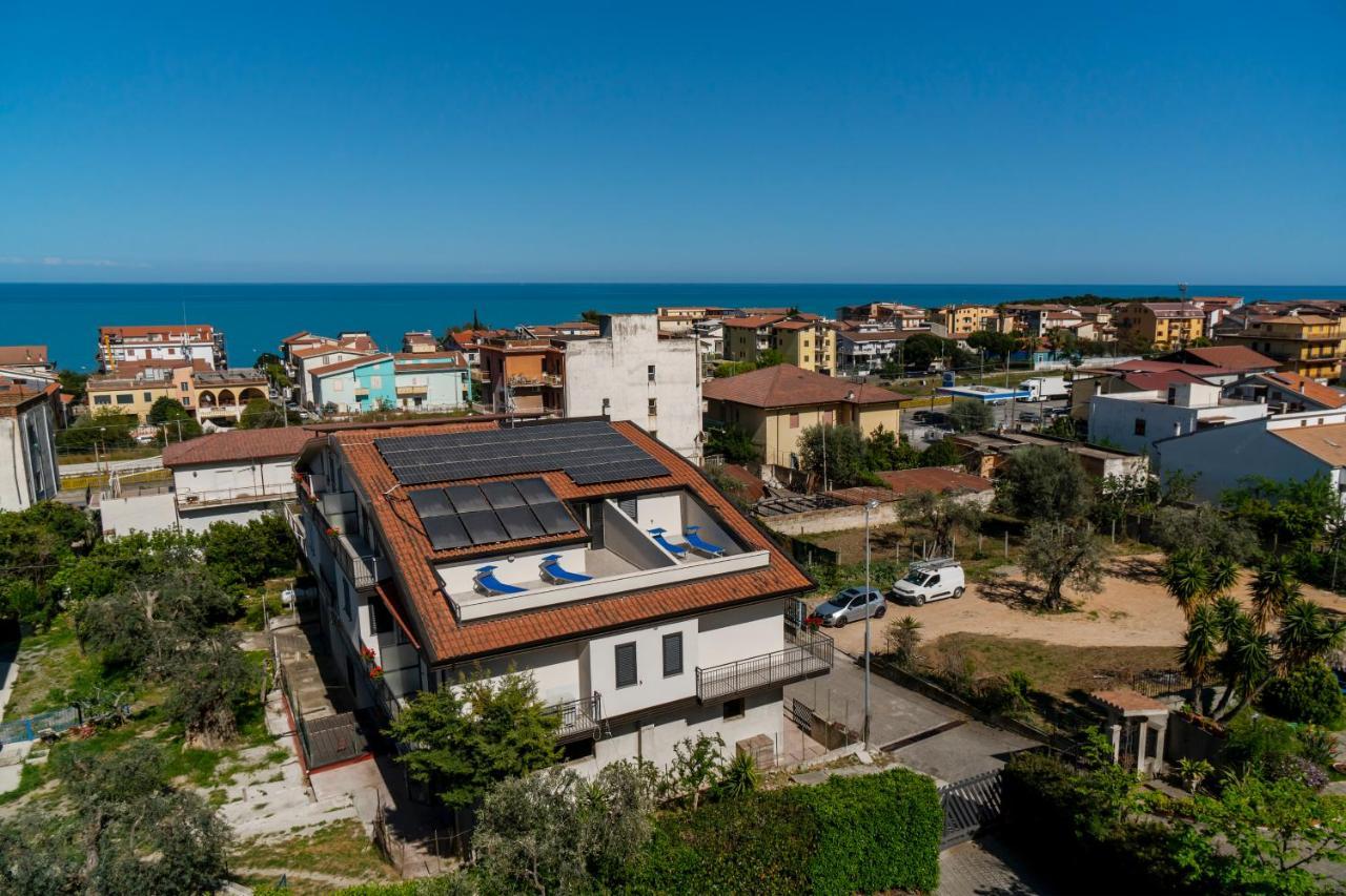 B&B Pitagora Roseto Capo Spulico Dış mekan fotoğraf