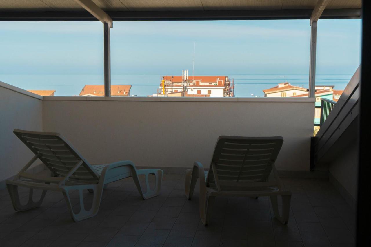 B&B Pitagora Roseto Capo Spulico Dış mekan fotoğraf